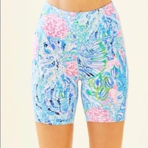 Lilly Pulitzer Pants - Lilly Pulitzer Luxletic Biker Shorts XS